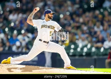 MILWAUKEE, WI - OCTOBER 02: Milwaukee Brewers center fielder