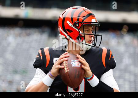 EAST RUTHERFORD, NJ - SEPTEMBER 25: Cincinnati Bengals quarterback