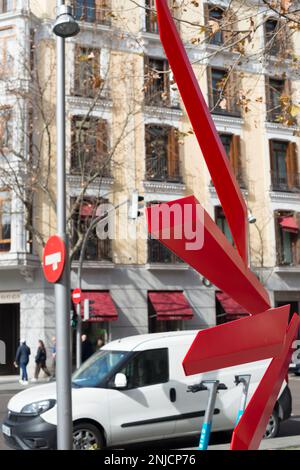 Close up view of the sculpture, ‘Razante’ (rasante: reasoning) by Rafael Barrios exhibited in Calle Ortega y Gasset, Madrid Luxury District (Madrid go Stock Photo