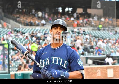 DETROIT, MI - MAY 13: Seattle Mariners center fielder Julio