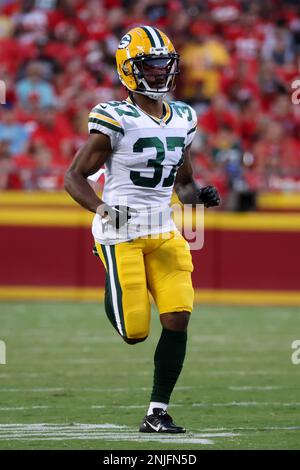 Kansas City Chiefs tight end Matt Bushman (89) scores on a touchdown run as  Green Bay Packers cornerback Rico Gafford (37) gives chase during the first  half of an NFL preseason football