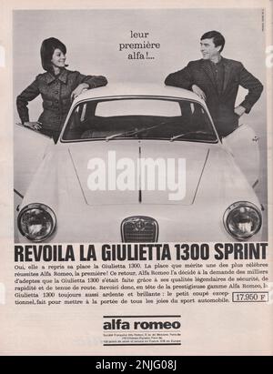 Alfa Romeo vintage French advertisement 1920s Stock Photo - Alamy