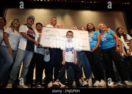 2023 Dodgers Love L.A. Community Tour: Freddie Freeman, Chelsea