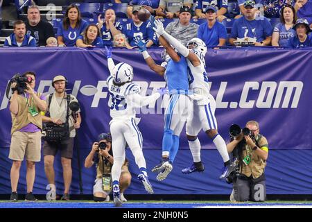 Indianapolis Colts safety Nick Cross (20) tackles Detroit Lions