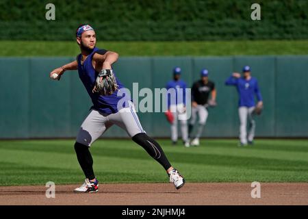 MINNEAPOLIS, MN - AUGUST 04: Toronto Blue Jays infielder Bo Bichette (11)  takes a swing during a game between the Minnesota Twins and Toronto Blue  Jays on August 4, 2022 at Target Field in Minneapolis, MN.(Photo by Nick  Wosika/Icon Sportswire