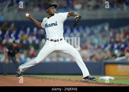 MIAMI, FL - AUGUST 2: Miami Marlins relief pitcher Huascar Brazoban (81)  pitches for the Marlins during the game between the Cincinnati Reds and the Miami  Marlins on Tuesday, August 2, 2022