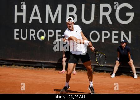 Denmark's Holger Rune celebrates after winning a semi final match against  Norway's Casper Ruud at the Italian Open tennis tournament in Rome, Italy,  Saturday, May 20, 2023. (AP Photo/Alessandra Tarantino Stock Photo 