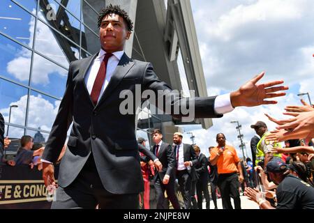 Atlanta defender Juan Jose Sanchez Purata reacts after a second-half  News Photo - Getty Images
