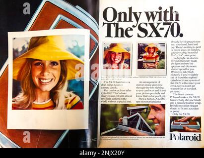 Polaroid SX-70 Land camera advertisement in a NatGeo magazine, June 1976 Stock Photo