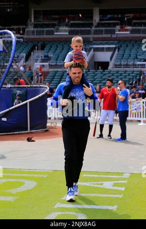 Gradick Sports - #Braves 1B Freddie Freeman's son Charlie