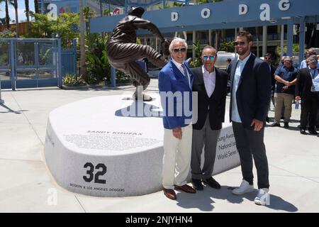 Sandy Koufax, Joe Torre and Clayton Kershaw at the Sandy Koufax statue  unveiling ceremony at Dodger Stadium on June 18, 2022 in LA, Calif. (Aliyah  Navarro / Image of Sport/Sipa USA Stock