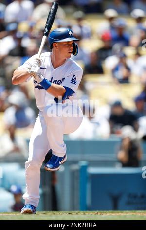 Los Angeles, CA, USA. 28th May, 2019. Los Angeles Dodgers catcher Will Smith  (16) bats his his major league debut during the game between the New York  Mets and the Los Angeles