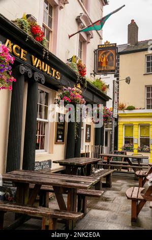 Pub in Caernarfon, Wales. Stock Photo