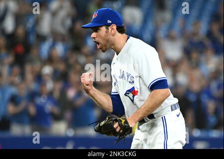 April 17, 2022, TORONTO, ON, CANADA: Toronto Blue Jays closer Jordan Romano  (68) throws the ball during the ninth inning of MLB action against the  Oakland Athletics in Toronto on Sunday, April