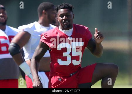 TAMPA, FL - MAY 31: Tampa Bay Buccaneers tight end Ko Kieft (41) goes thru  a drill during the Tampa Bay Buccaneers OTA Offseason Workouts on May 31,  2022 at the AdventHealth