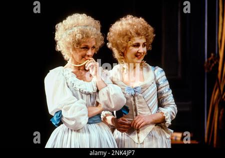 l-r: Valerie Masterson (Countess Almaviva), Lesley Garrett (Susanna) in THE MARRIAGE OF FIGARO at English National Opera (ENO), London Coliseum, London WC2  05/1990  music: Wolfgang Amadeus Mozart  libretto: Lorenzo da Ponte  English version by Edward J Dent  conductor: Michael Lloyd  set design: Patrick Robertson  costumes: Rosemary Vercoe  lighting: David Hersey & Paul Taylor  choreographer: Terry John Bates  original director: Jonathan Miller  revival director: Rebecca Meitlis Stock Photo