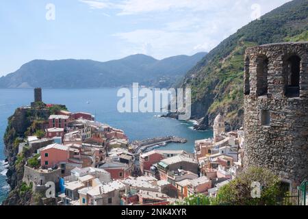 A view from fortification to fortification over Vernazza taken from the Azure Trail in Cinque Terre, La Spezia, Liguria, Italy Stock Photo