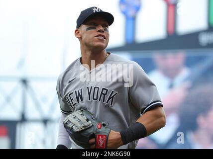 Download Aaron Judge 99 White Shirt Wallpaper