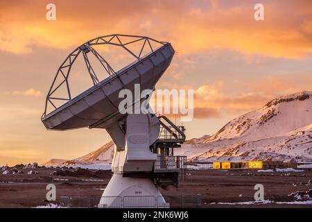 ALMA observatory, Antennas in plain of Chajnantor, 5000 meters of altitude,Array Operations Site (AOS), Atacama desert. Region de Antofagasta. Chile Stock Photo