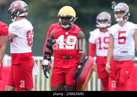 FILE: Pro-Bowl linebackers Derrick Brooks and Hardy Nickerson of the Tampa  Bay Buccaneers. (Photo by Cliff Welch/Icon Sportswire) (Icon Sportswire via  AP Images Stock Photo - Alamy