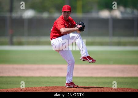 St. Louis Cardinals pitcher Chris Carpenter takes batting practice before a  game against the Houston Astros at Busch Stadium in St. Louis on May 30,  2006. Carpenter has been placed on the