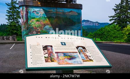 Interpretive sign at the Bridge of the Gods at Cascade Locks, Columbia ...