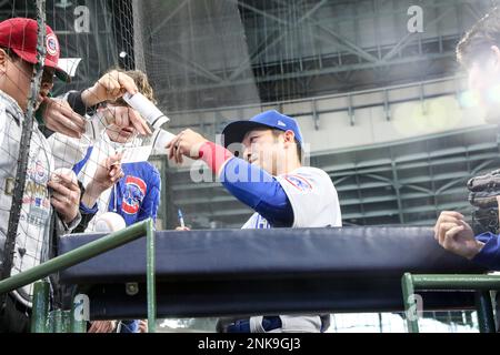 MILWAUKEE, WI - MAY 01: Chicago Cubs right fielder Seiya Suzuki (27) during  a game between the Milwaukee Brewers and the Chicago Cubs on May 1, 2022,  at American Family Field in
