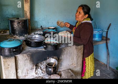 Mexican comal hi-res stock photography and images - Alamy