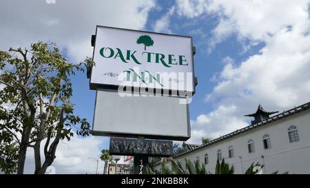 Encino, California, USA 22nd February 2023 Oak Tee Inn where Dancer/TV Personality Stephen tWitch Boss committed suicide on December 13, 2022 at Oak Tree Inn at 17448 Ventura Blvd in Encino, California, USA. Photo by Barry King/Alamy Stock Photo Stock Photo