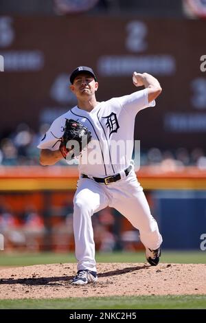 DETROIT, MI - APRIL 12: Detroit Tigers shortstop Javier Baez (28) fields  his position during an MLB game against the Boston Red Sox on April 12,  2022 at Comerica Park in Detroit