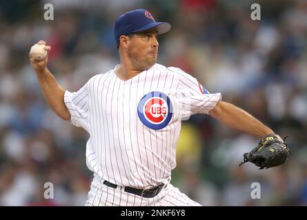 Chicago, USA. 30th May, 2006. Chicago Cubs pitcher Greg Maddux works against the Cincinnati Reds at Wrigley Field on May 30, 2006, in Chicago. (Photo by Nuccio DiNuzzo/Chicago Tribune/TNS/Sipa USA) Credit: Sipa USA/Alamy Live News Stock Photo
