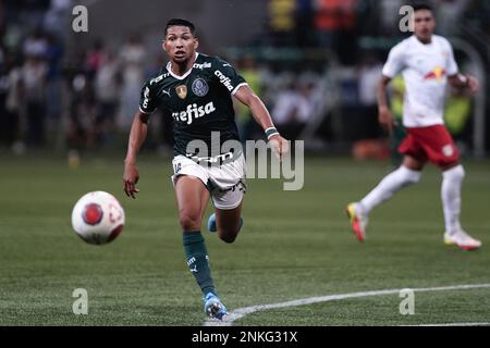 SP - Sao Paulo - 03/26/2022 - PAULISTA 2022, PALMEIRAS X BRAGANTINO -  Bragantino player Leonardo Realpe celebrates his goal during a match  against Palmeiras at the Arena Allianz Parque stadium for