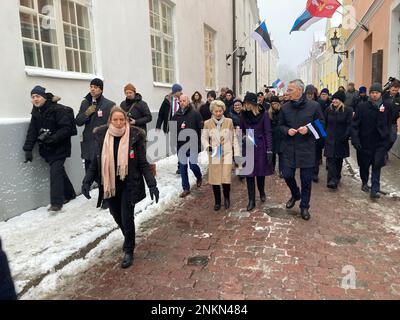 Tallinn, Estonia. 24th Feb, 2023. EU Commission President Ursula von der Leyen, Estonian Prime Minister Kaja Kallas and NATO Secretary General Jens Stoltenberg walk through the Upper Town of Tallinn Credit: Alexander Welscher/dpa/Alamy Live News Stock Photo