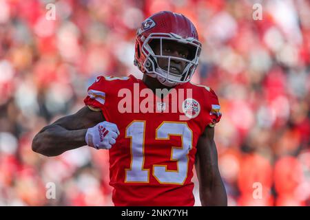 KANSAS CITY, MO - JANUARY 30: Kansas City Chiefs wide receiver Byron  Pringle (13) before returning a kickoff in the first quarter of the AFC  Championship game between the Cincinnati Bengals and