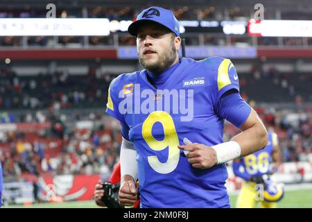 TAMPA, FL - JANUARY 23: Tampa Bay Buccaneers Offensive Tackle Josh Wells  (72) pass blocks during the NFC Divisional game between the Los Angeles  Rams and the Tampa Bay Buccaneers on January