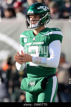 New York Jets wide receiver Braxton Berrios (10) walks off the field after  an NFL football game against the Philadelphia Eagles, Sunday, Dec. 5, 2021,  in East Rutherford, N.J. (AP Photo/Adam Hunger