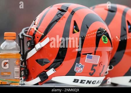 CINCINNATI, OH - DECEMBER 05: Cincinnati Bengals quarterback Joe Burrow (9)  warms up before the game against the Los Angeles Chargers and the  Cincinnati Bengals on December 5, 2021, at Paul Brown