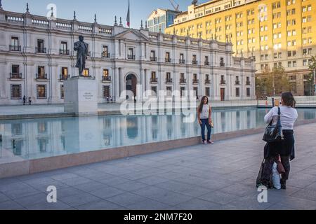 La Moneda Palace, Plaza de la Ciudadania, Santiago. Chile. Stock Photo