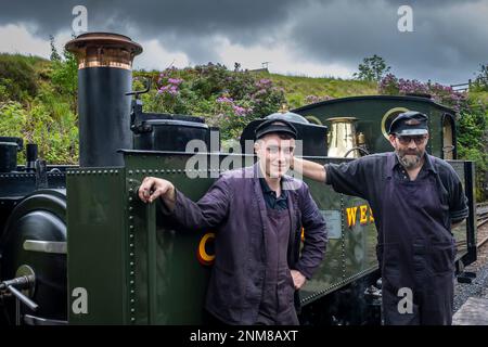 Firemen, Vale of Rheidol Steam Railway, at Devil's Bridge Station, near Abertsywyth, Ceredigion, Wales Stock Photo