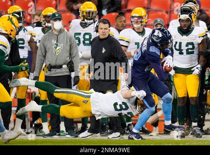 Hamilton Tiger-Cats Dexter Lawson Jr. (14) attempts to intercept a