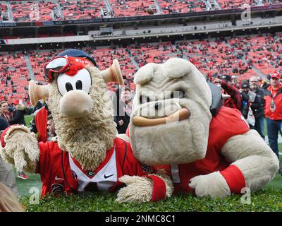 Mascot Georgia Bulldogs and Atlanta Braves Hairy Dawg and Blooper