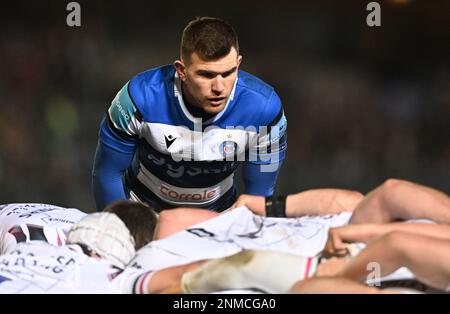 24th February 2023,  The Recreation Ground, Bath, Somerset, England; Gallagher Premiership Rugby, Bath versus Bristol Bears; Ben Spencer of Bath watches the scrum Stock Photo