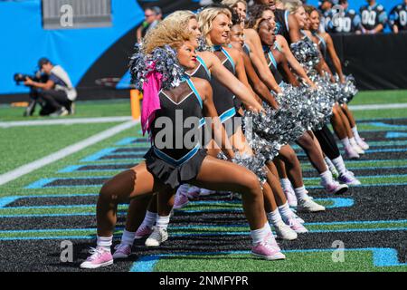 October 3, 2021: Philadelphia Eagles Cheerleaders perform during