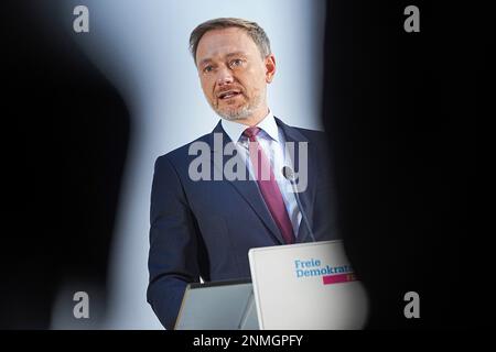 Christian Lindner, chairman of the German Liberal Party (FDP), addresses the media during a press conference on the further course of the exploratory talks in Berlin, Germany, Wednesday, Oct. 6, 2021. Germany’s Liberals say they want to hold negotiations on a new governing coalition under the leadership of outgoing Vice Chancellor Olaf Scholz’s center-left Social Democrats which narrowly won the country’s election. (Michael Kappeler/dpa via AP)