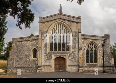 Front view of St Mary's Church, Chesham, Buckinghamshire, England Stock Photo