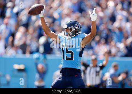 Tennessee Titans wide receiver Nick Westbrook-Ikhine (15) runs a route  during their game against the New York Giants Sunday, Sept. 11, 2022, in  Nashville, Tenn. (AP Photo/Wade Payne Stock Photo - Alamy