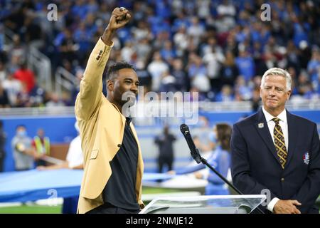 Calvin Johnson visits Ford Field, teases about getting season