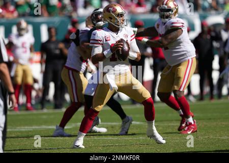 PHILADELPHIA, PA - SEPTEMBER 19: San Francisco 49ers DL Arden Key (98)  looks on before the game between the San Francisco 49ers and Philadelphia  Eagles on September 19, 2021 at Lincoln Financial