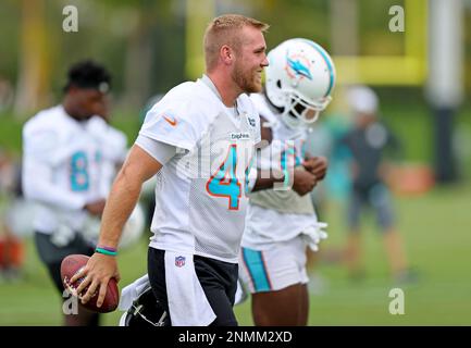 NFL Miami Dolphins and JDRF Ambassador Blake Ferguson Snaps Hard