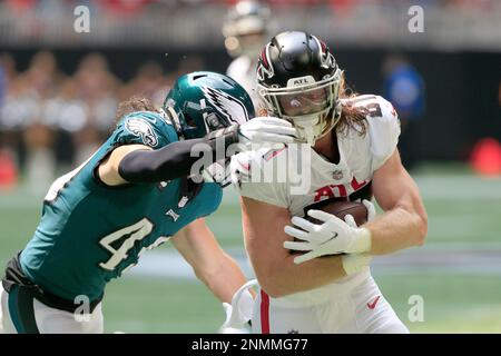 ATLANTA, GA - SEPTEMBER 12: Hayden Hurst #81 of the Atlanta Falcons rushes  during the 2021 Week 1 NFL game between the Atlanta Falcons and the  Philadelphia Eagles on September 12, 2021